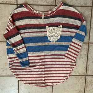 3/$15 💞⭐️CUTE TOP⭐️💞
